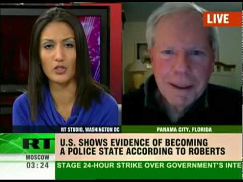 Paul Craig Roberts: America is a Police State!